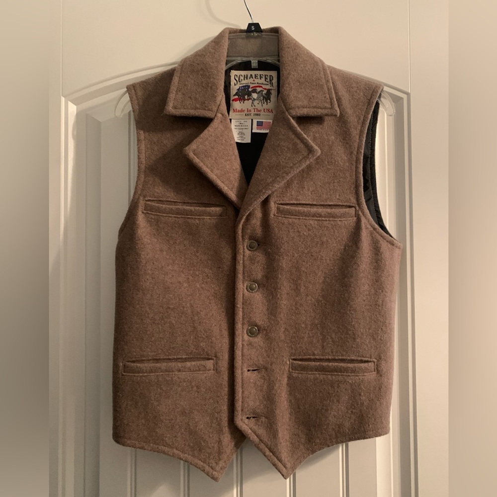 Men’s Schaefer Wool Vest New